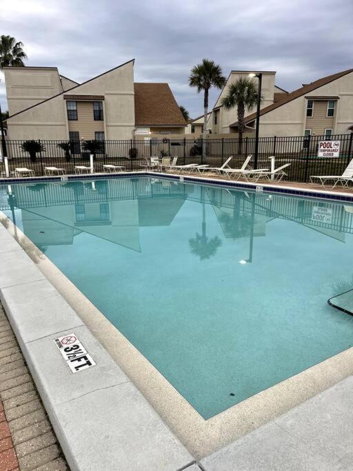 Lazy Palm 4 Pools Short Walk To Beach! Sleeps 5! ปานามาซิตี้บีช ภายนอก รูปภาพ